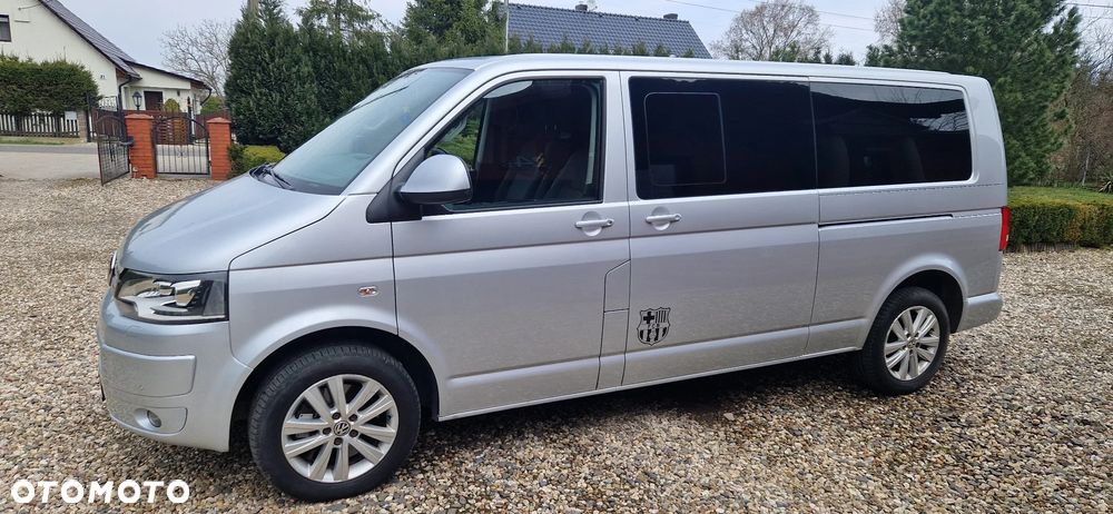 Volkswagen Caravelle - 2