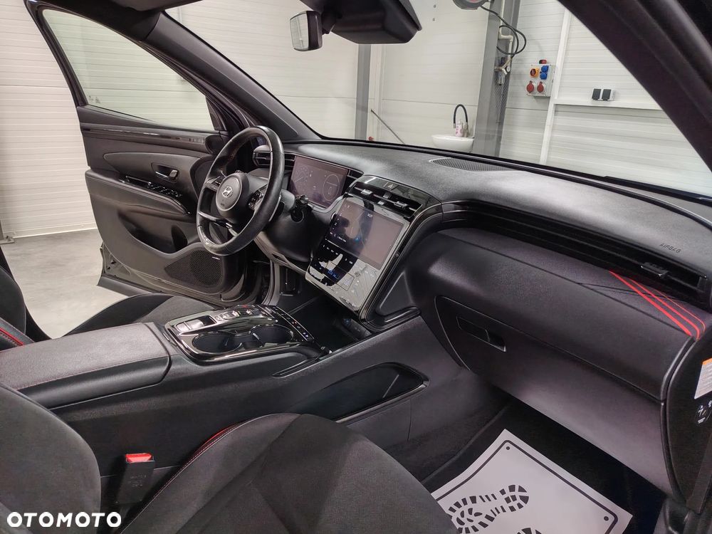 Hyundai Tucson 1.6 T-GDi HEV 2WD N Line - 31