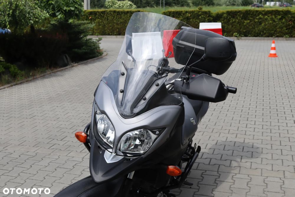 Suzuki V-STROM - 15