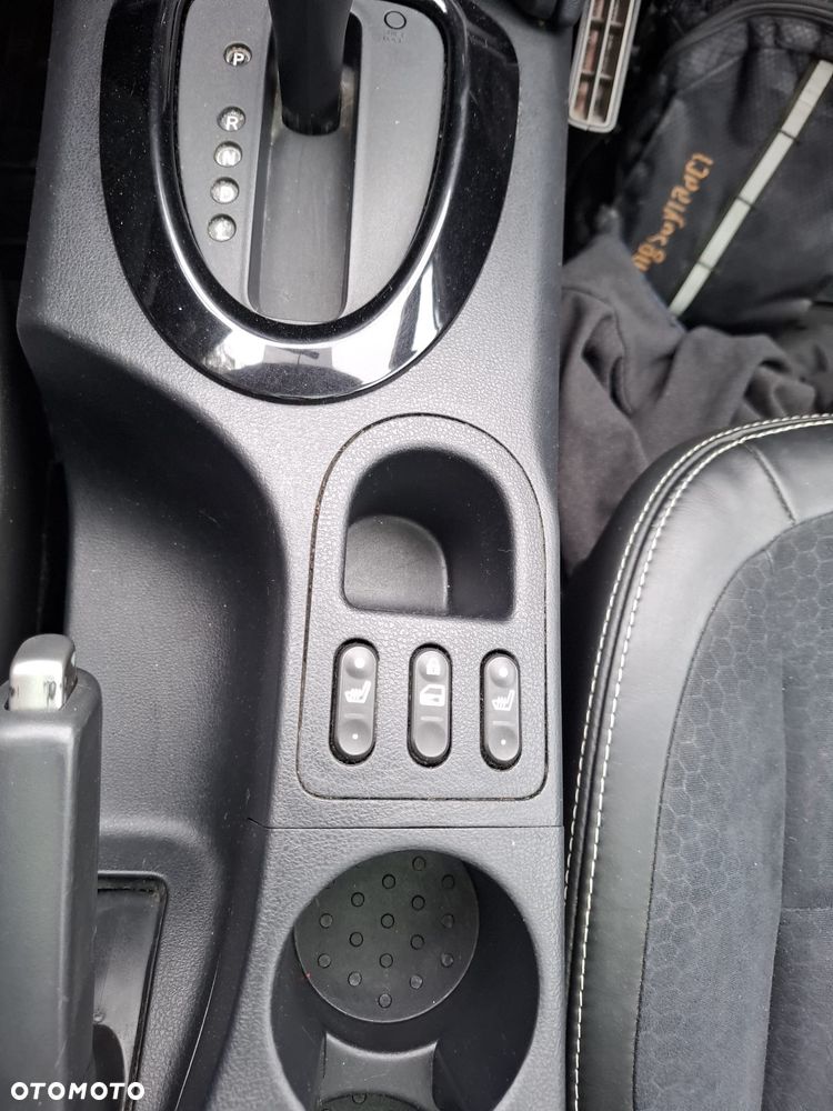 Nissan Qashqai - 13