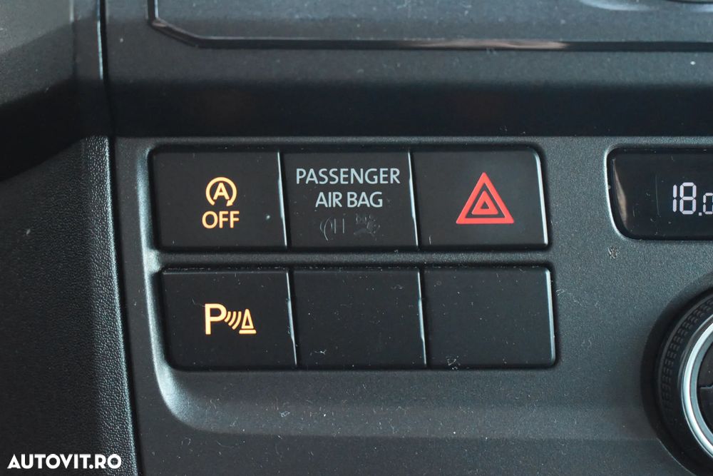 Volkswagen Caravelle 2.0 TDI 110 kW LR Comfortline - 30