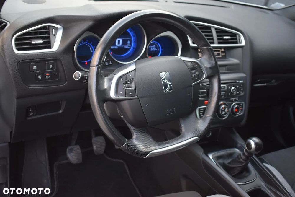 DS Automobiles DS 4 - 6