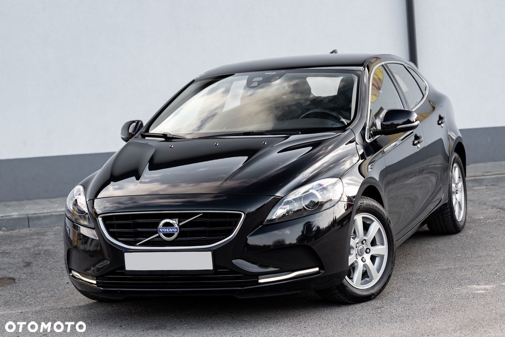 Volvo V40 D3 Geartronic Summum - 4