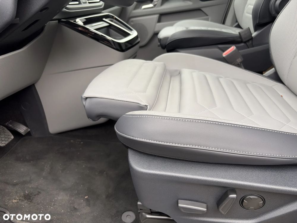 Ford Tourneo Custom 2.0 EcoBlue 320 L2 Titanium X - 19
