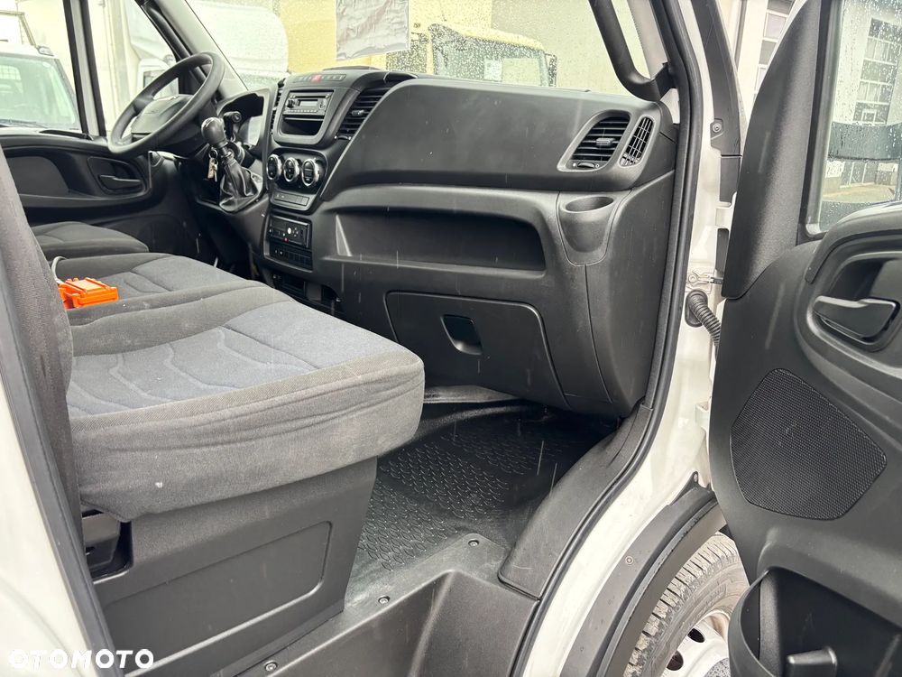 Iveco DAILY 65C150,65C170,65C180,70C150,70C170,70C180,72C150,72C170,72C18 - 7