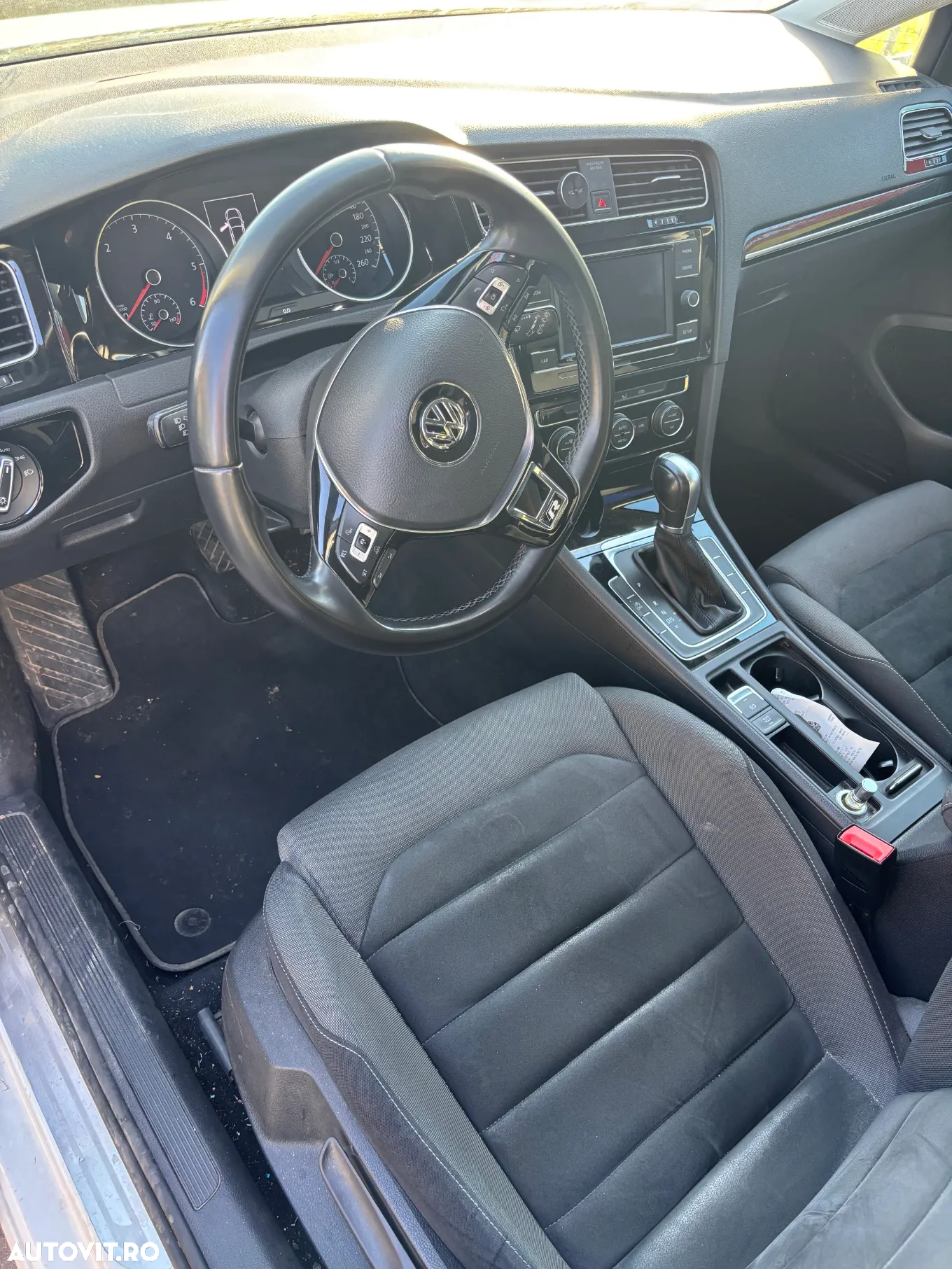 Volkswagen Golf 2.0 TDI DSG Highline - 7
