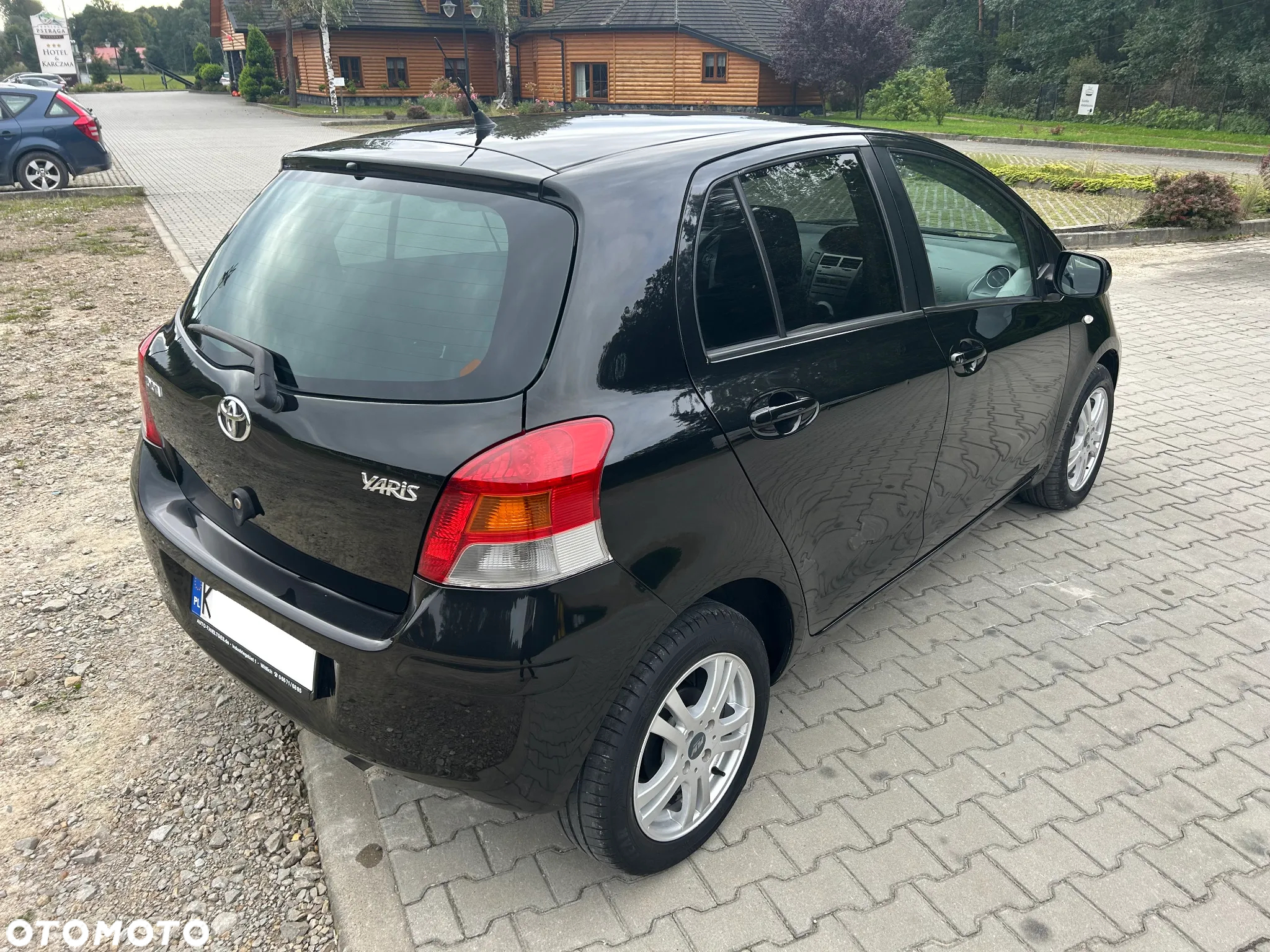 Toyota Yaris - 2