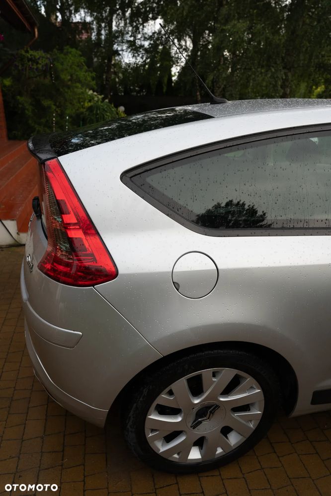 Citroën C4 1.6 16V VTR Pack - 6