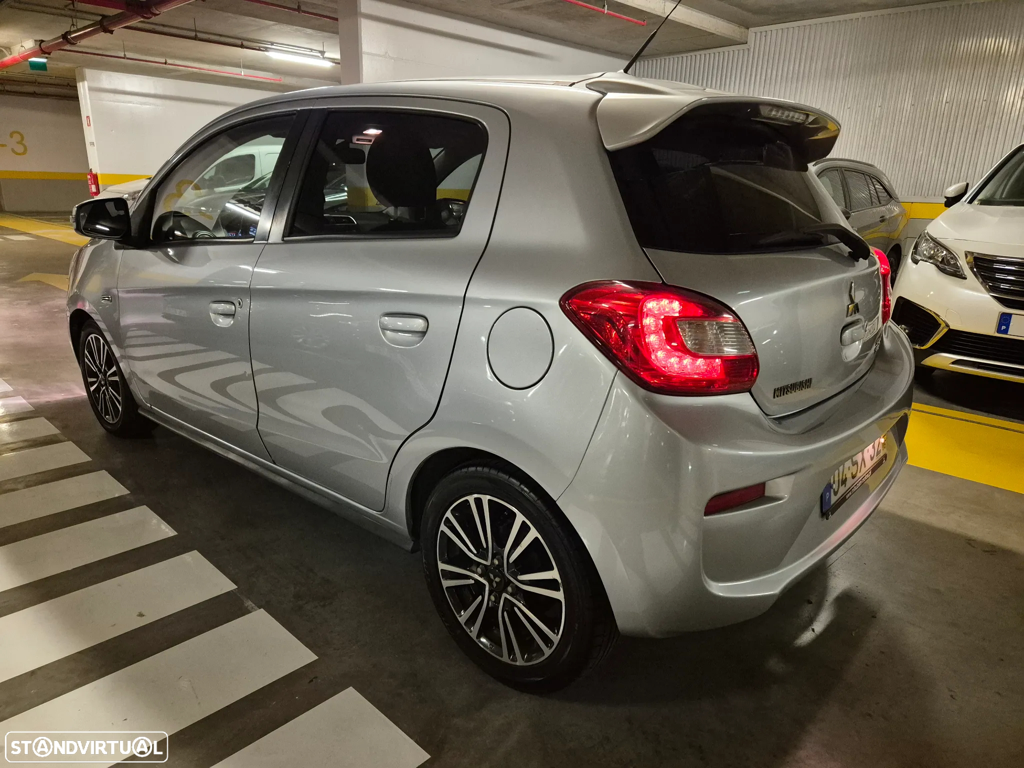 Mitsubishi Space Star 1.2 Intense - 9