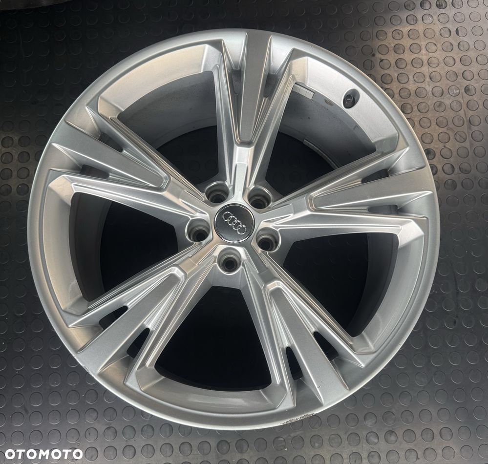 Felgi Audi 5x112 R21 Q7 SQ7 Q8 SQ8 - 4