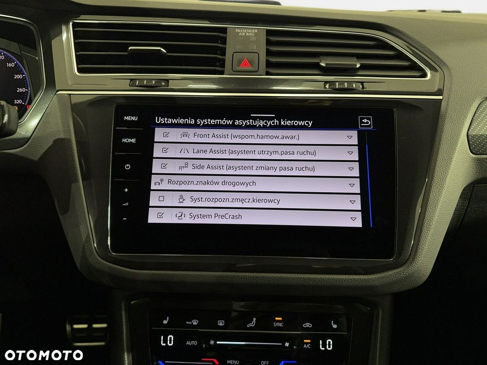 Volkswagen Tiguan - 30