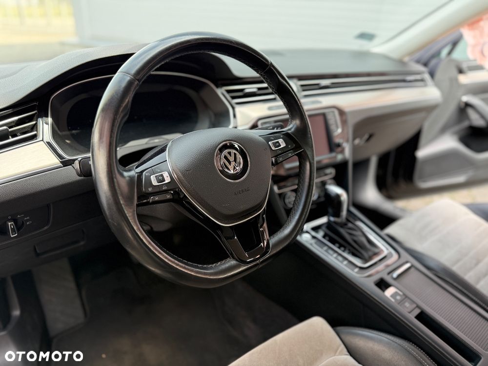 Volkswagen Passat 1.8 TSI BMT Highline DSG - 8