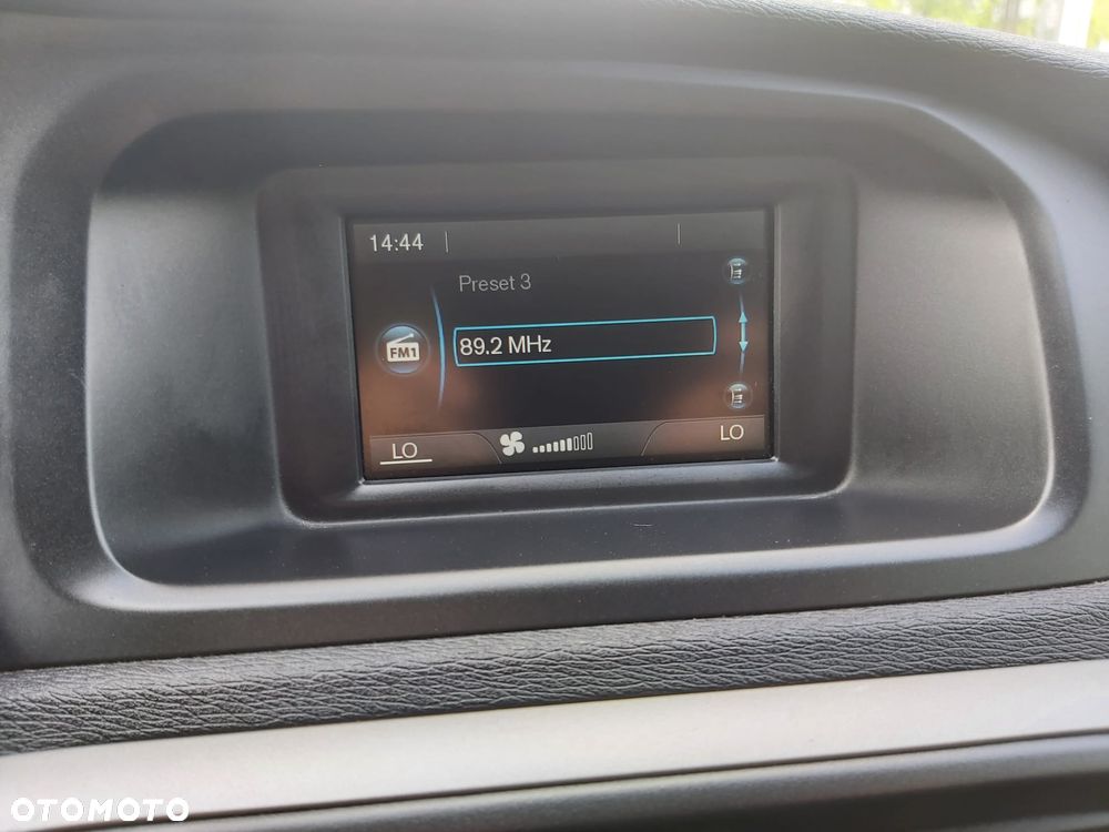 Volvo V40 D2 You - 21