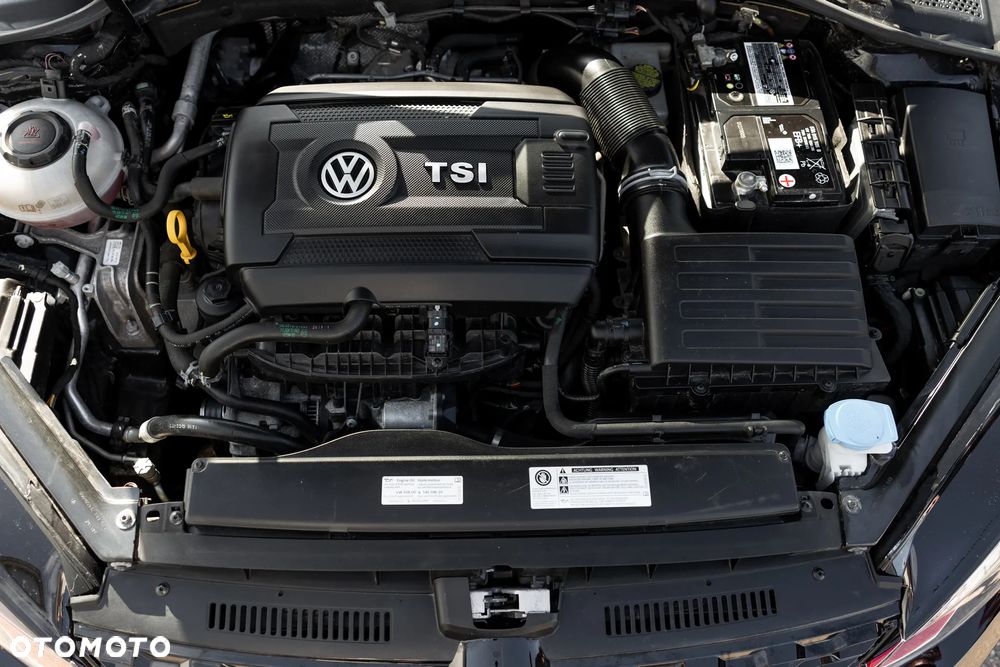 Volkswagen Golf - 19