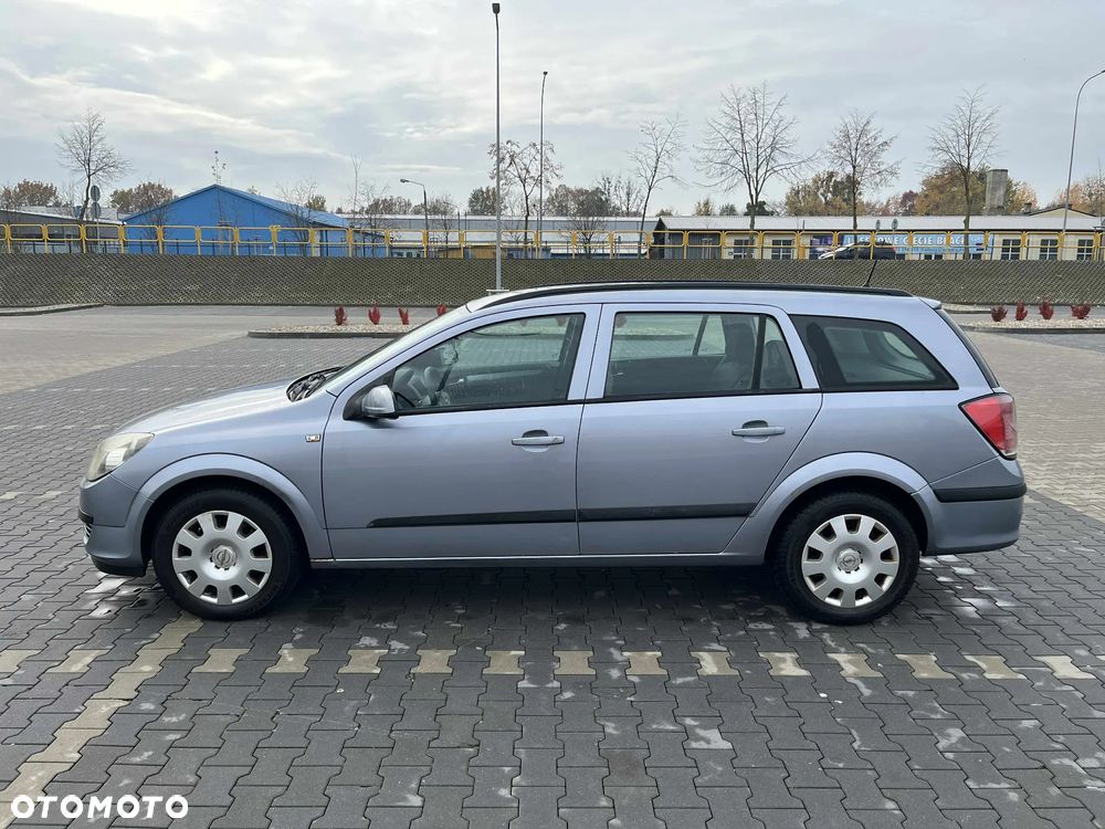 Opel Astra - 2