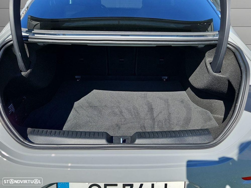 Mercedes-Benz CLA 250+ EQ - 21