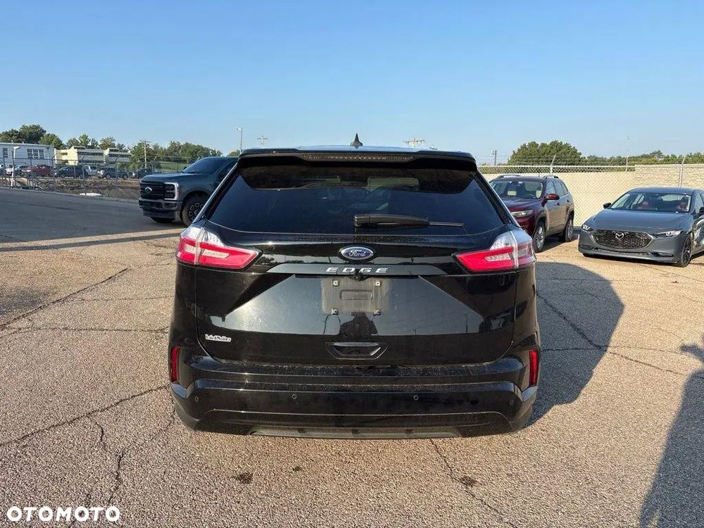Ford Edge - 7