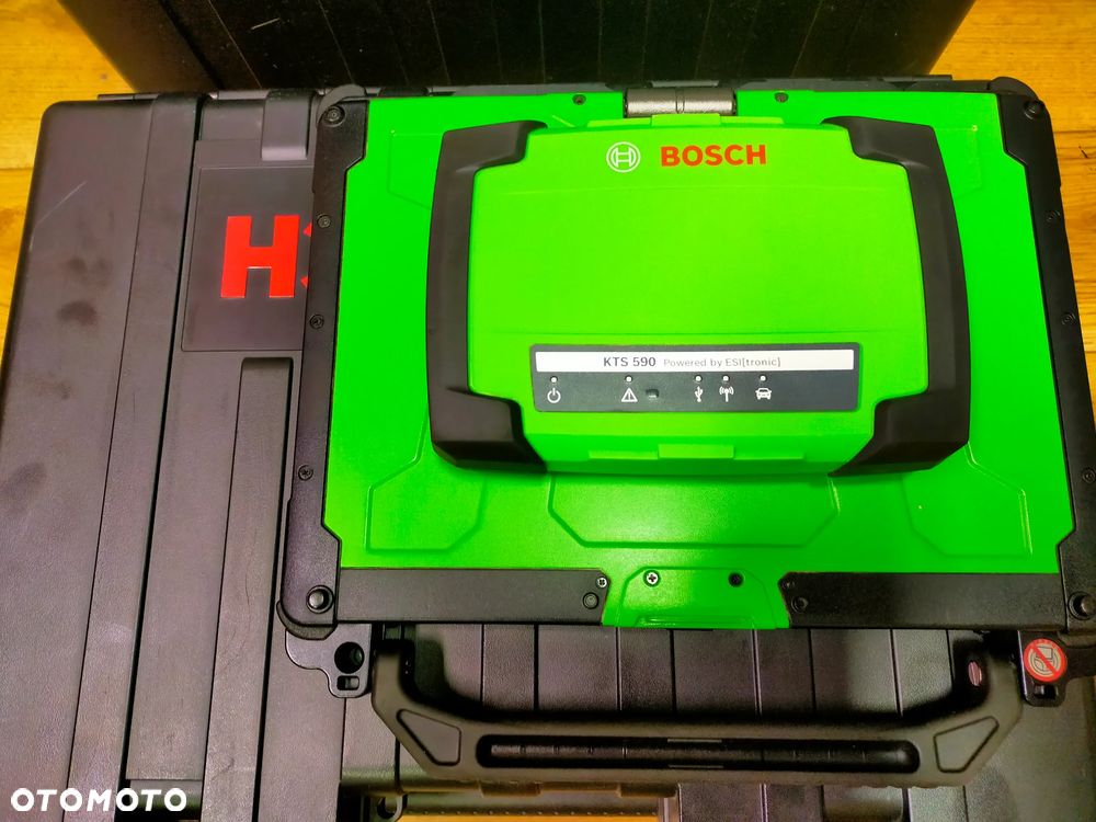 KTS 560 Bosch cena 9700 z SGW i 26 bramek - 10
