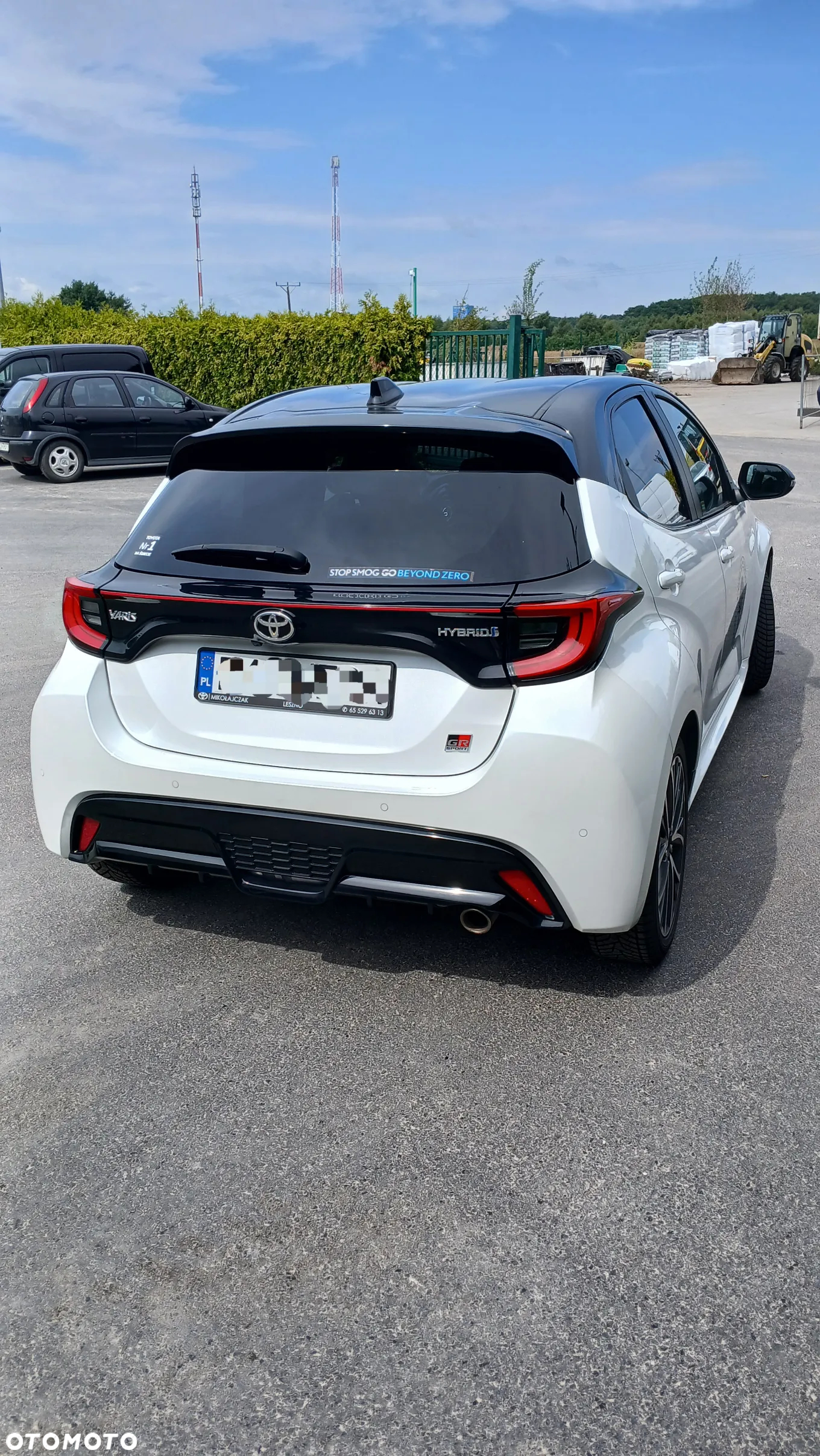 Toyota Yaris - 4