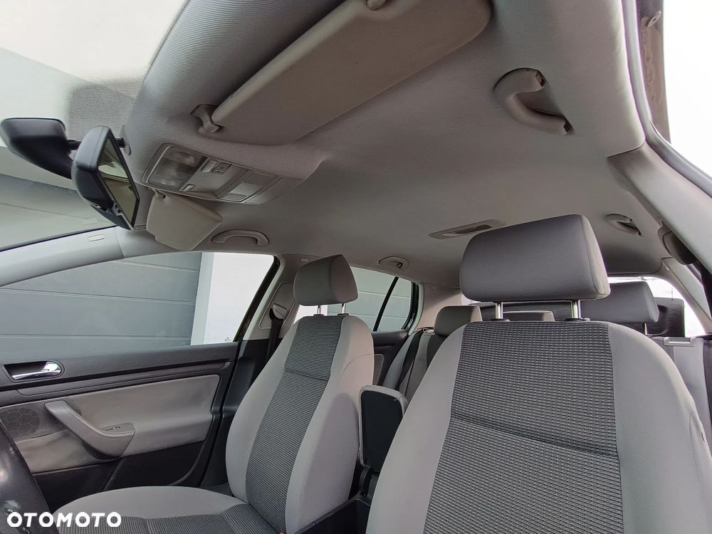 Volkswagen Golf 1.9 TDI Trendline - 17