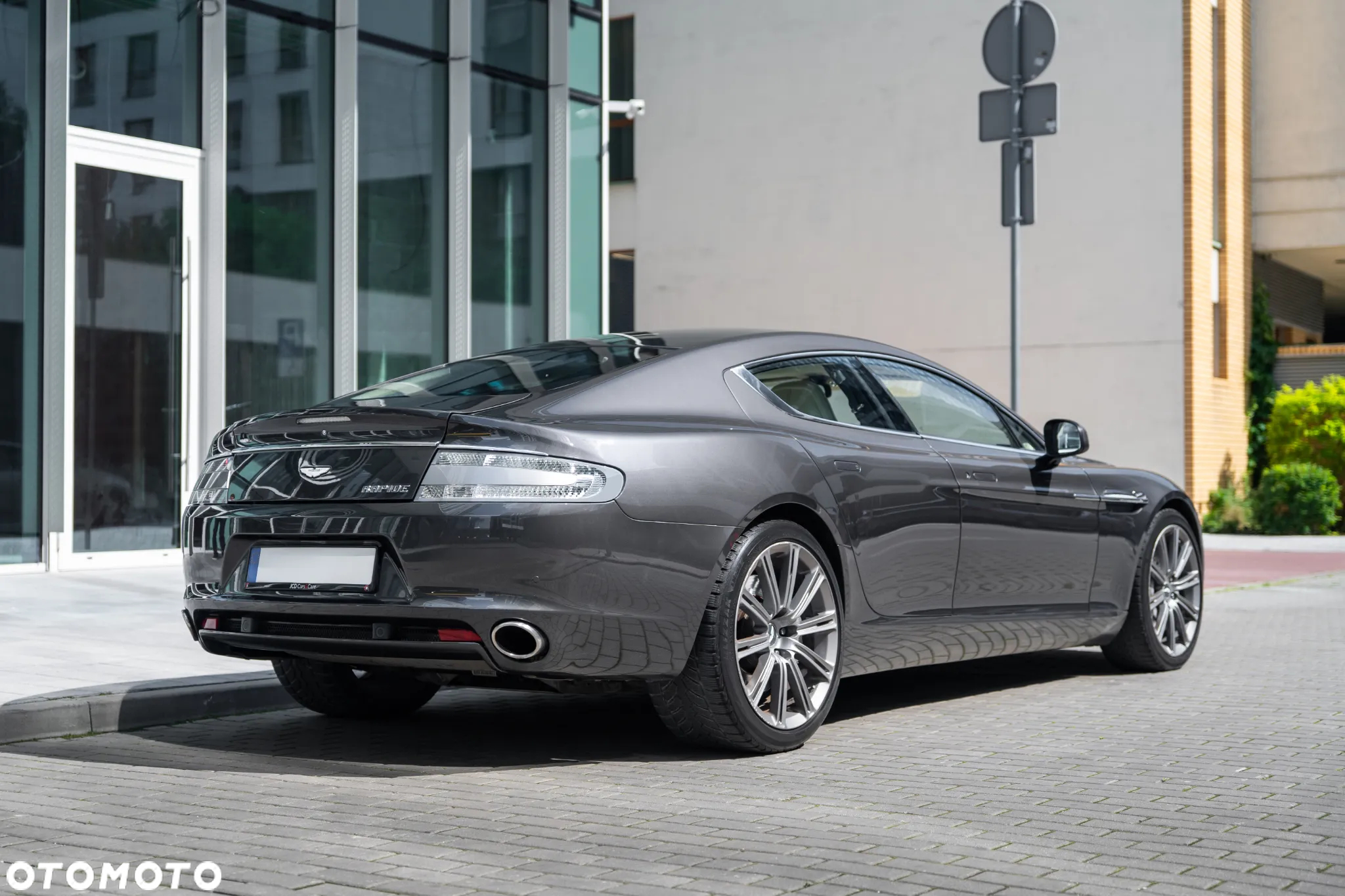 Aston Martin Rapide Touchtronic II - 4