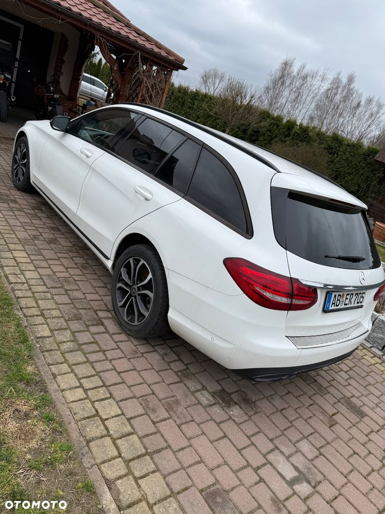 Mercedes-Benz Klasa C 220 d 4-Matic 9G-TRONIC - 5