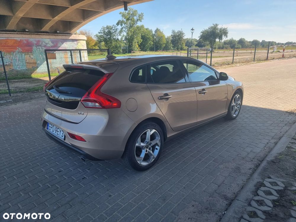 Volvo V40 D3 Geartronic - 5