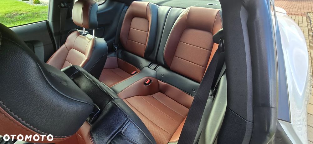 Ford Mustang 5.0 V8 GT - 7