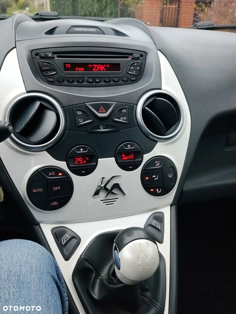 Ford KA 1.2 Titanium ASS EU6 - 10