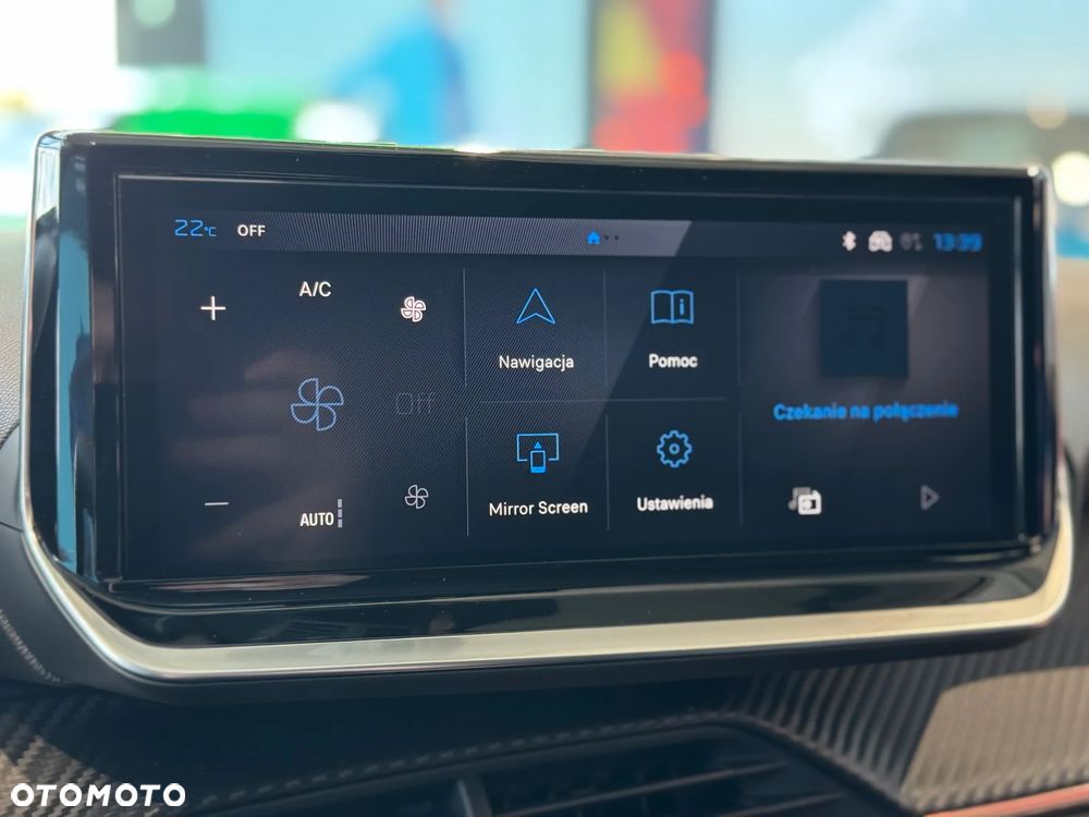 Peugeot 208 e-208 50kWh Allure - 28