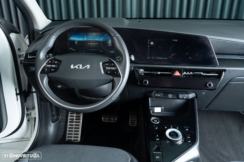 Kia Niro EV 64kWh Tech - 11