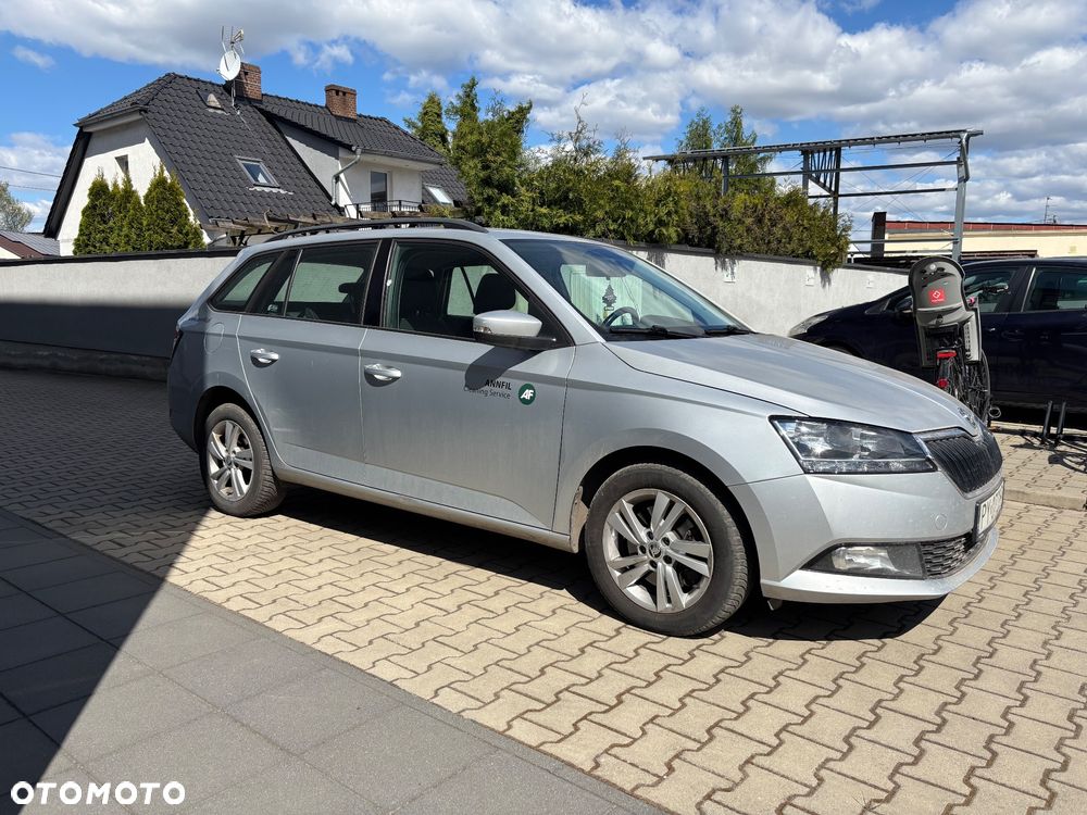 Skoda Fabia 1.0 TSI Ambition DSG - 4