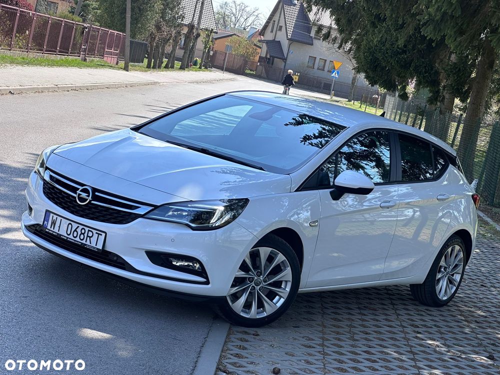 Opel Astra 1.6 CDTI Enjoy S&S - 2