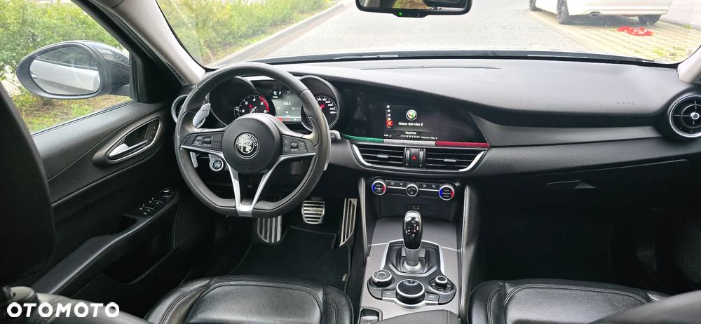 Alfa Romeo Giulia 2.2 D Turbo Super - 17