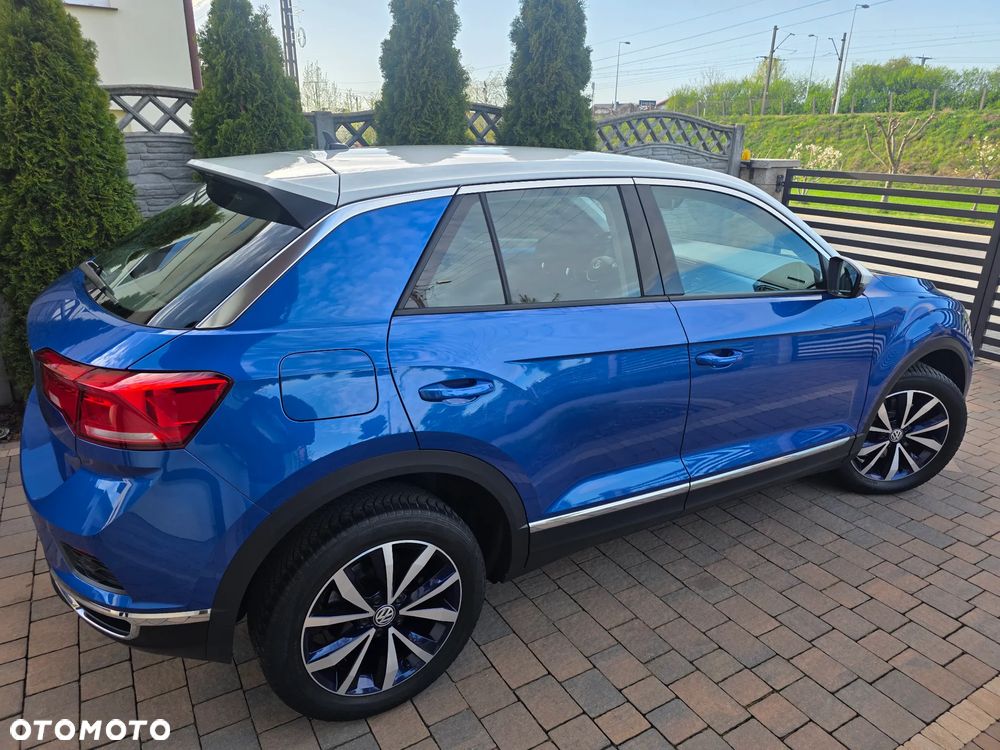 Volkswagen T-Roc - 9