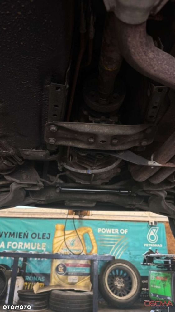 Mercedes-Benz W201 (190) - 11