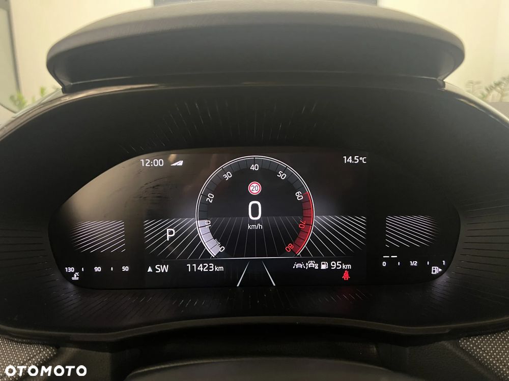 Skoda Fabia 1.0 TSI Selection DSG - 20