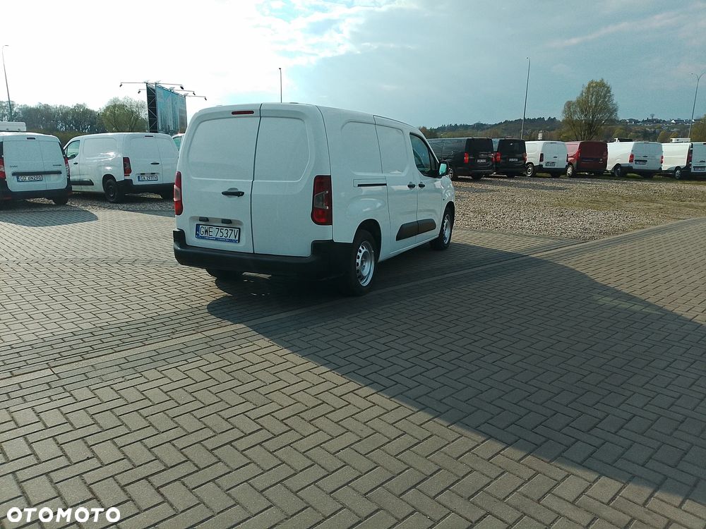 Peugeot Partner Proace Berlingo Combo Doblo L2 Izoterma Chłodnia Salon PL półka Inox 3 osoby - 8