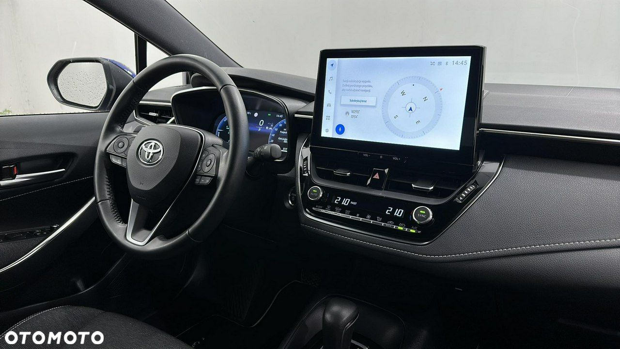Toyota Corolla - 14