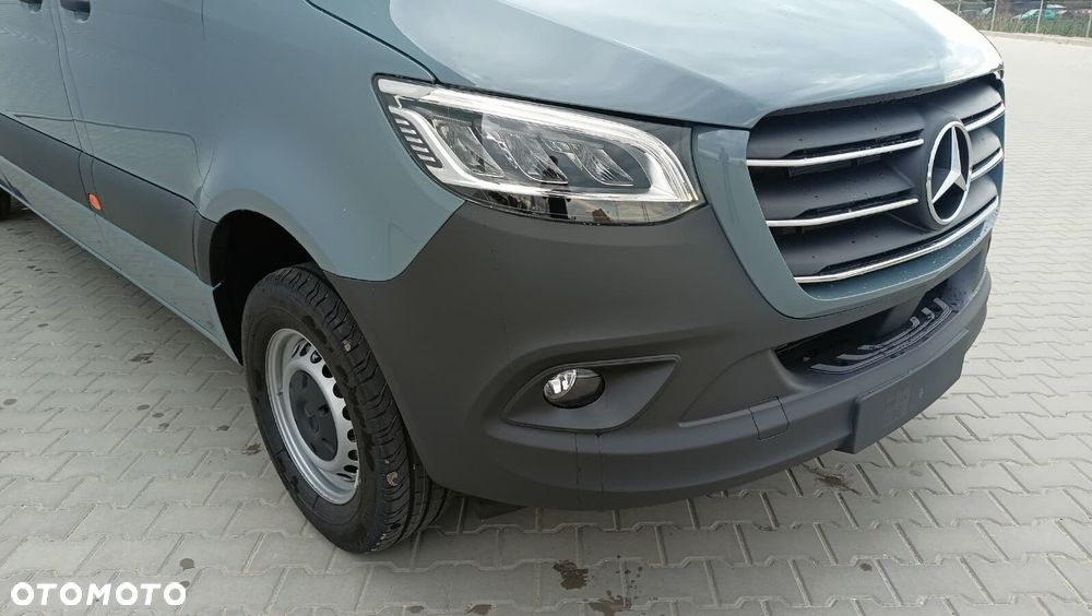 Mercedes-Benz Sprinter Furgon 317 cdi L3H2 - 6