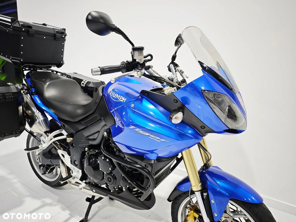 Triumph Tiger - 8