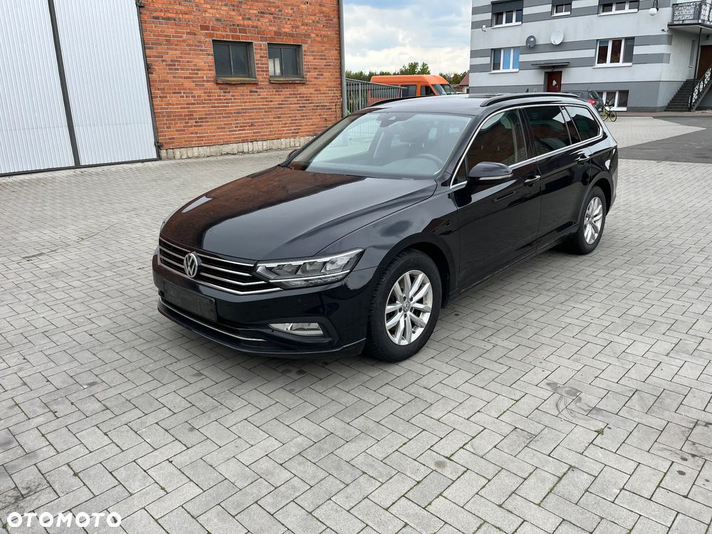 Volkswagen Passat - 7