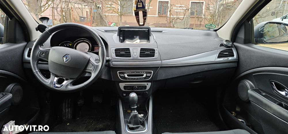 Renault Megane ENERGY TCe 115 Start & Stopp LIMITED - 9