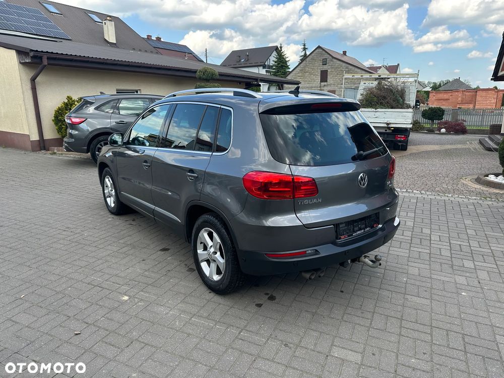 Volkswagen Tiguan - 4