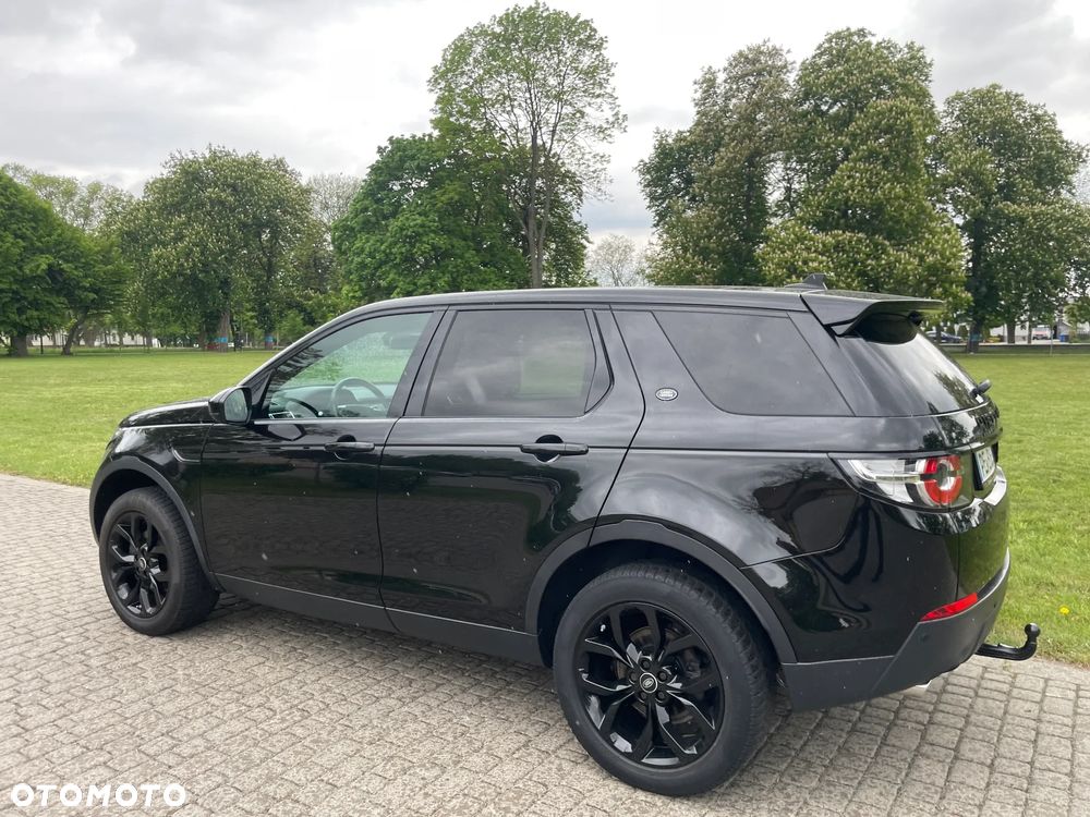 Land Rover Discovery Sport D150 R-Dynamic HSE - 3