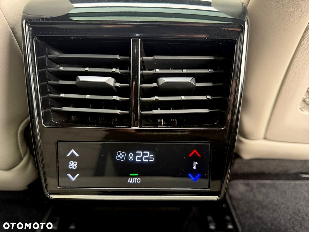 DS Automobiles DS 7 Crossback - 31