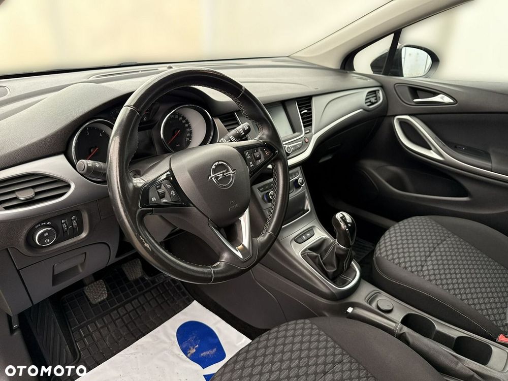 Opel Astra - 14