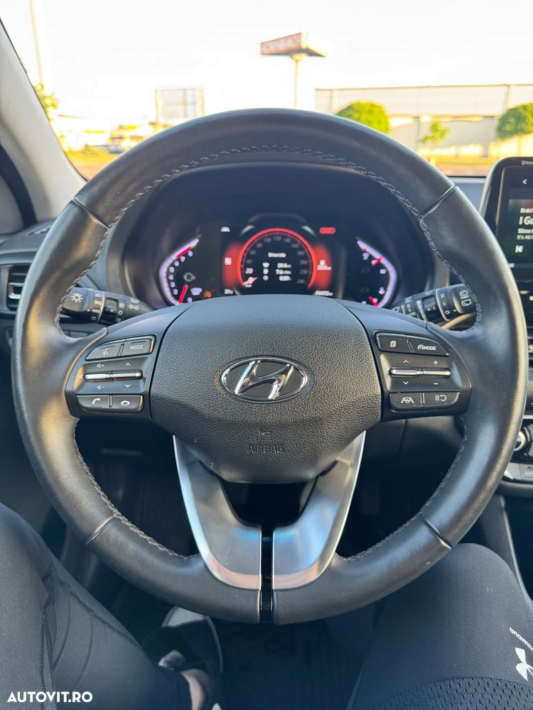 Hyundai i30 1.5 T-GDI MHEV 160CP Exclusive - 15