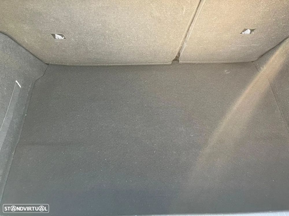 Peugeot 208 1.2 PureTech Active - 39