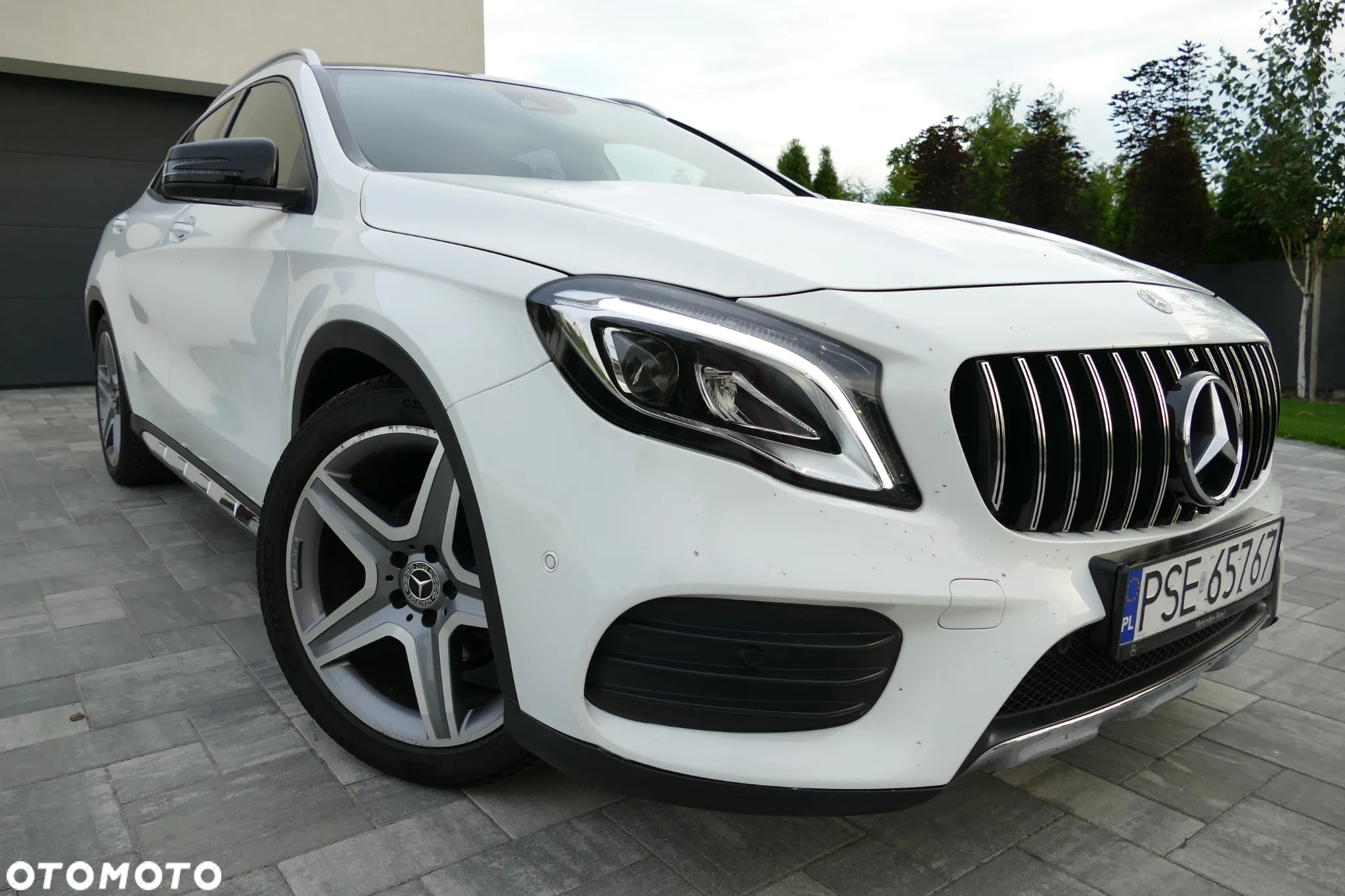 Mercedes-Benz GLA 200 AMG Line - 6